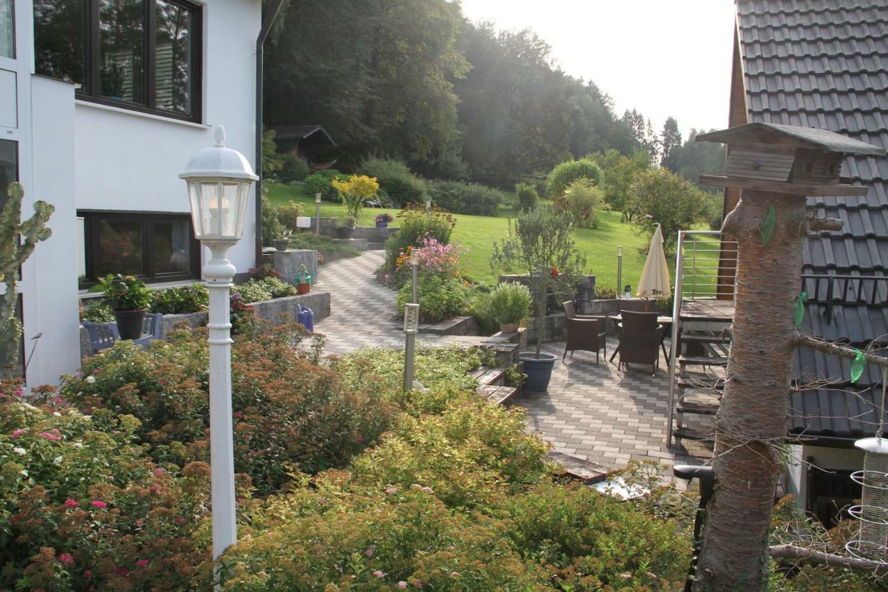Apartment Mit Burgblick Im Gruenen, Familie Held Burgthann Экстерьер фото